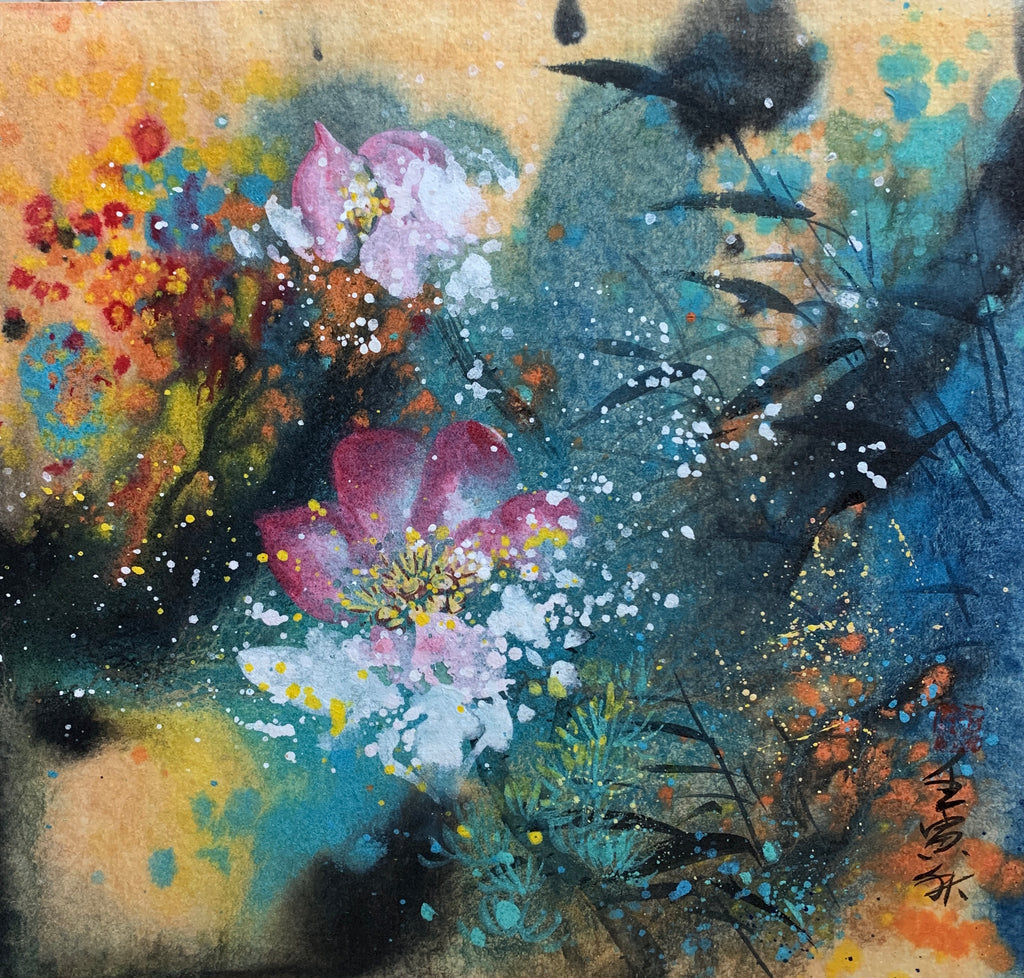Housse de Coussin Artistique – Fleur Aquarelle Inspirée de l’Œuvre Originale de SENSU Studio
